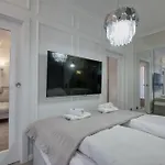 Garnizon Q4apartments Гданьск