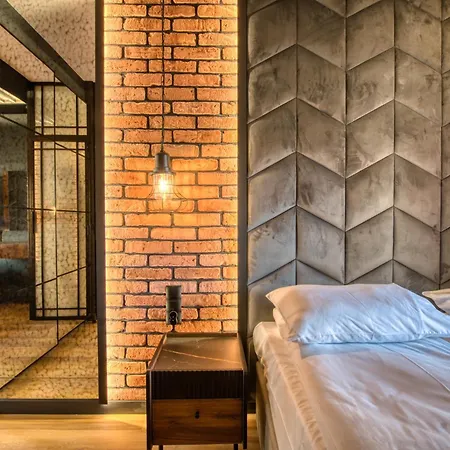 Garnizon Q4apartments גדנסק