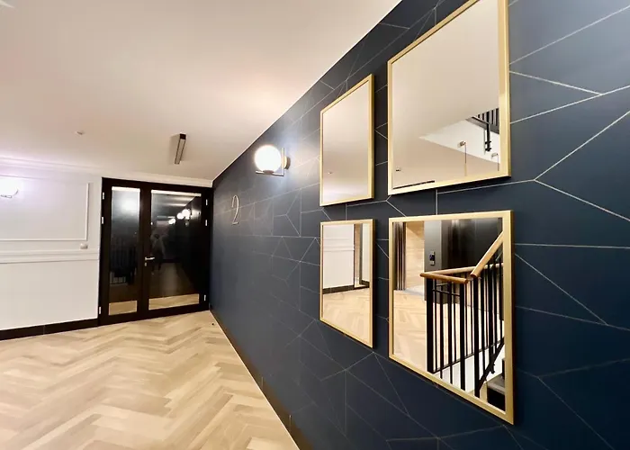 Garnizon Q4apartments דירה